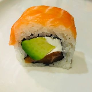 Uramaki Saki Aguacate Roll (8 Pzs.)