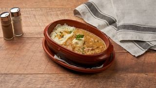 Svinjski ribić u saftu sa kajmakom