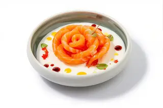 99 Sashimi Salmon burrata