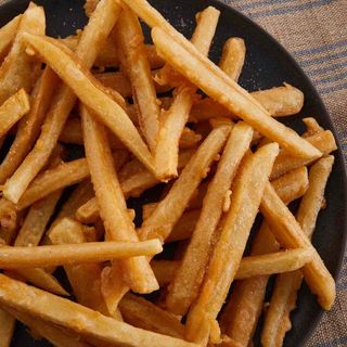 Пържени кapтoфки с пармезан (250г)