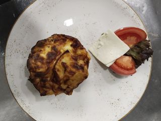 Pita sa mesom