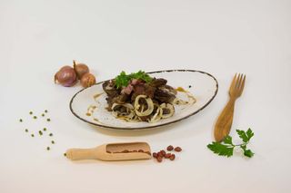 Ficatei la cuptor cu bacon si ceapa