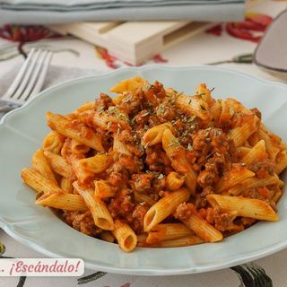 MACARRONES A LA BOLOÑESA 
