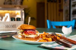 Spicy Halloumi Burger