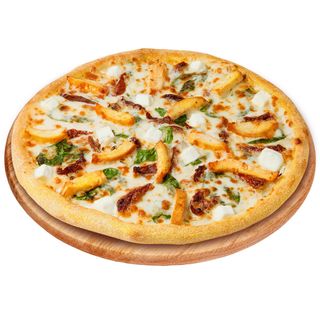 Піца з в'яленими томатами та куркою 