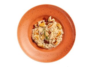 Ризото с пиле и сушени домати (350г)