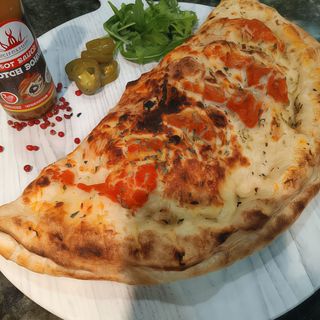 CALZONE