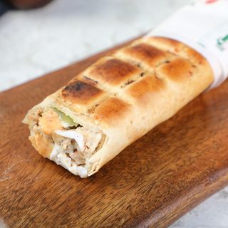 Pui Grill clasic la lipie،سندوش دجاج على الفحم