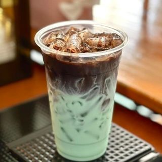 Expresso Lagoon Milk Tea Boba 