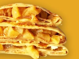 Млинці з яблуком та корицею (220g)