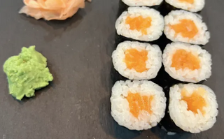 Sake maki 8 piezas