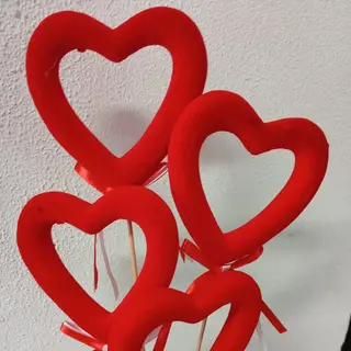 Pin Corazón Hueco