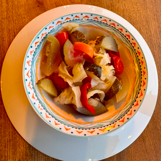 Salată de murături asortate 