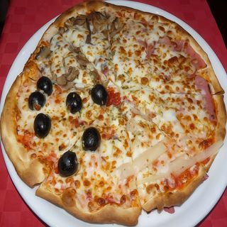 Pizza Cuatro Estaciones