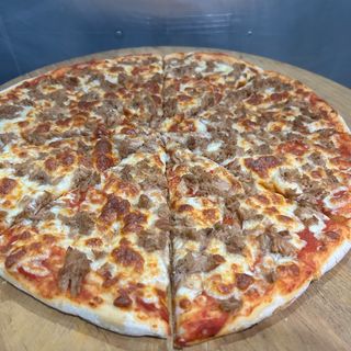 Pizza De Atún Mediana (33 Cm.)