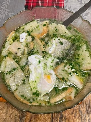 Açorda alentejana com bacalhau