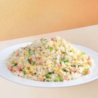 Arroz Frito con Tres Delicias