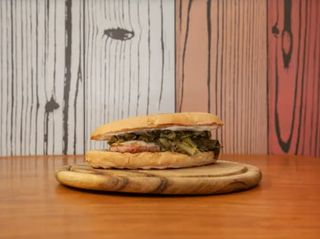 Panino con salsiccia