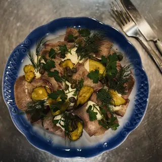Язик зі сметаною та хріном (130 гр)