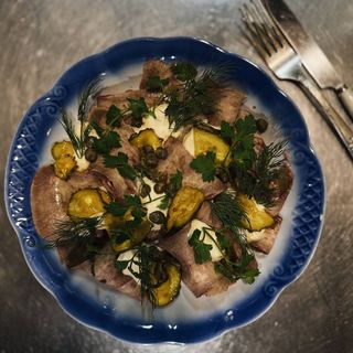 Язик зі сметаною та хріном (130 гр)