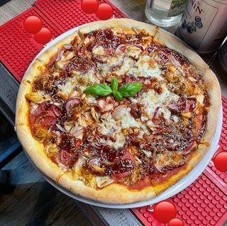 Pizza Americano 30cm 