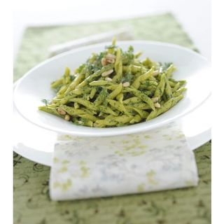Primo:Pasta con pesto genovese 