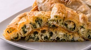 Börek con spinaci e formaggio