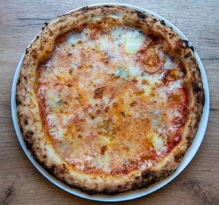 Pizza Quattro Formaggi