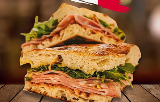 Party Panino 1KG Mortadella+ 2x cappuccino sau suc de portocale/mere