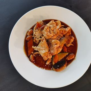 Pollo Con Almendras (Ración)