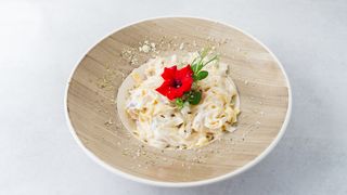 Taljatele sa pršutom i parmezanom