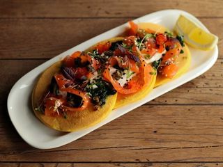 Гарбузові панкейки з лососем (320g)