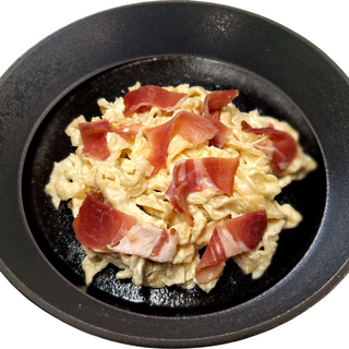 Paste Prosciutto Crudo con Panna Acide