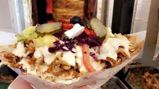 Kebab w bułce  Mega