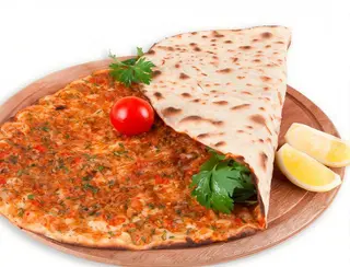 Pizza turca de pollo o ternera
