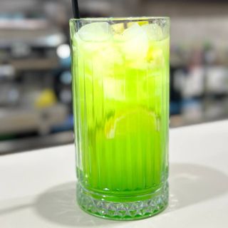 Шалене Яблуко Б/а