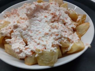 Patatas Con Txaka (Ración)