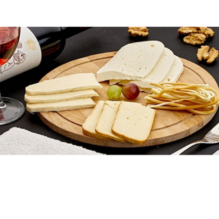 ქართული ყველის ასორტი