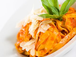 Паста с пиле по италиански (400г)