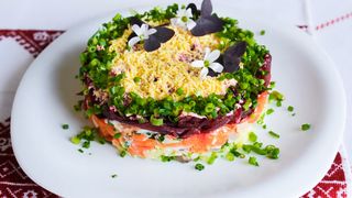 ქაშაყი შუბის ქვეშ