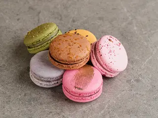 Макарон в асортименті