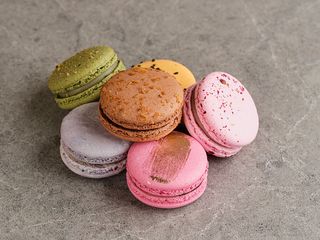 Макарон в асортименті