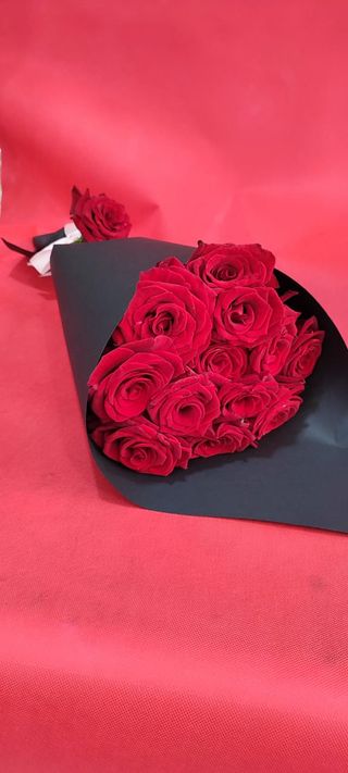 باقة ورد للمحبة والمودة 