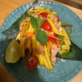 Yam Mamuang Kai
