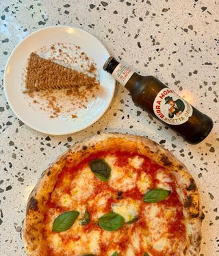 Menu combo con birra e dolce