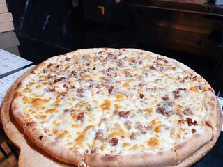 Pizza Beefy cheese -Small