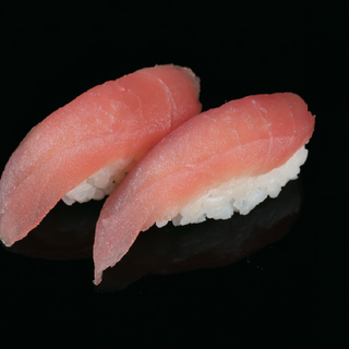 87-Nigiri De Atún (2 Uds.)
