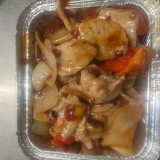 Maiale in salsa piccante e verdure（辣猪）