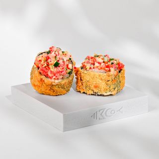 С крабом и лососем