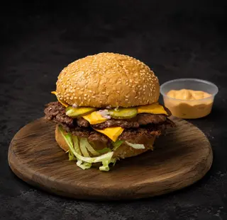 Lion smash burger